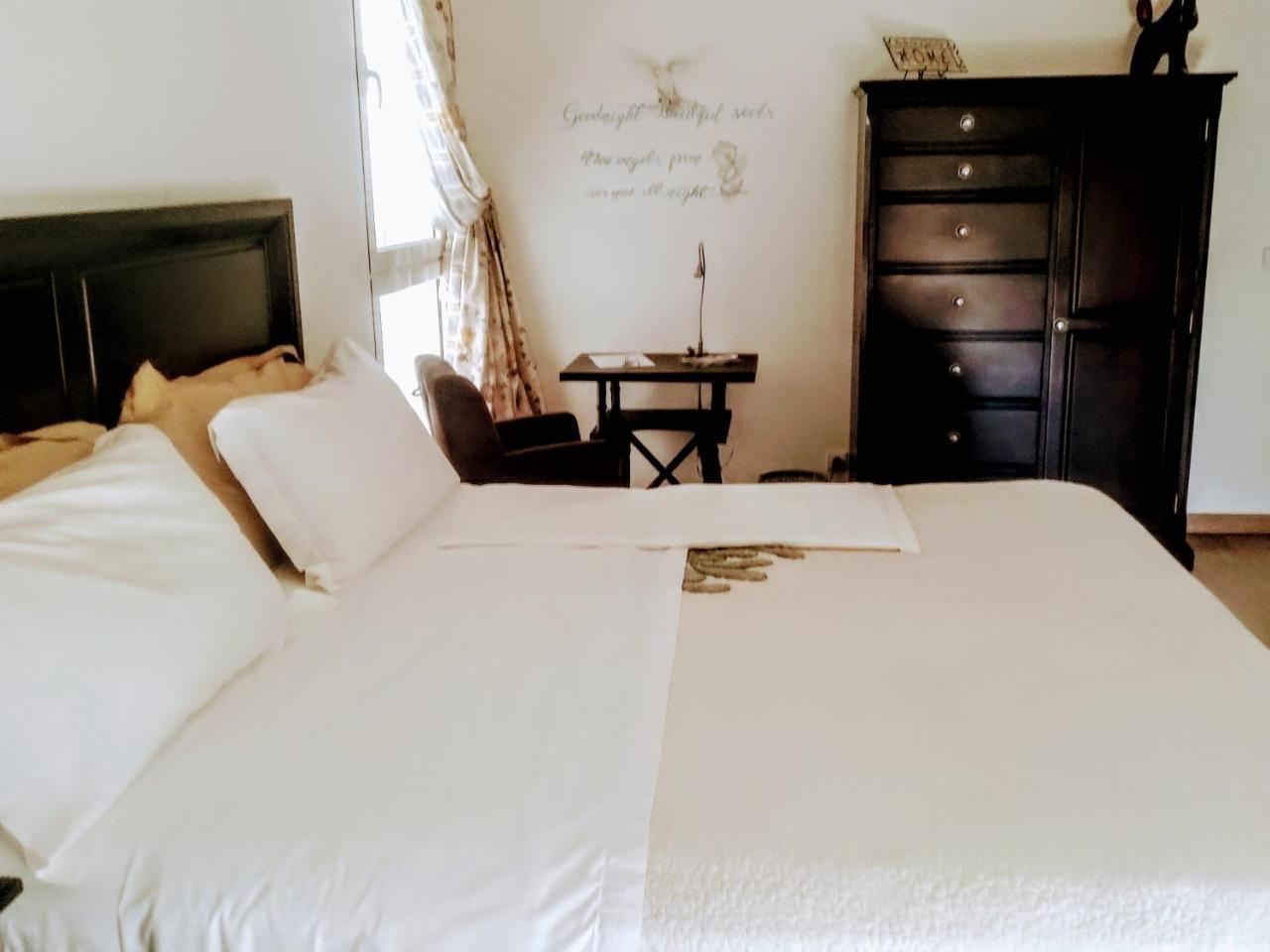 ミンデロ @Georgette Bed & Breakfast エクステリア 写真